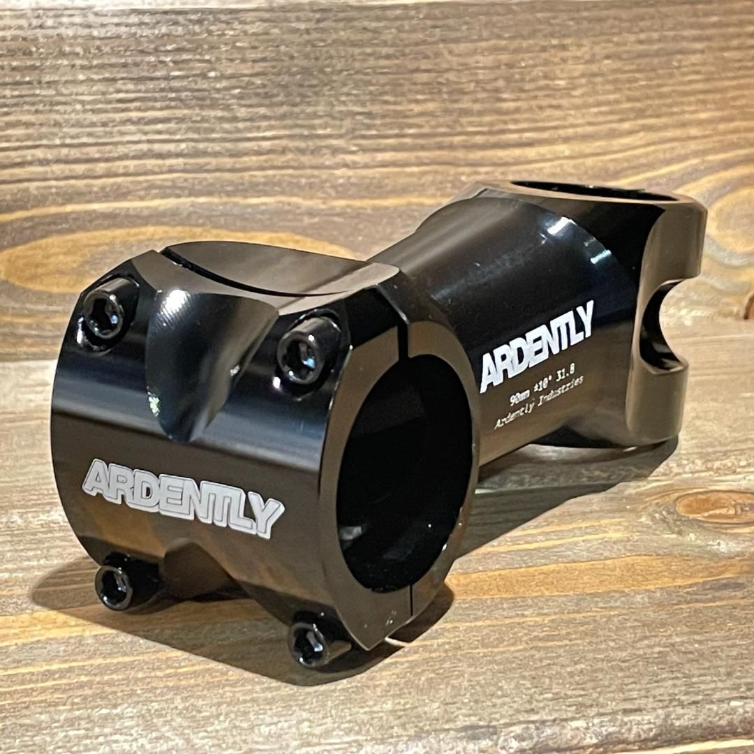 超美品・整備済】ブリヂストン クエロ 8速 クロスバイク CT510mm 2025