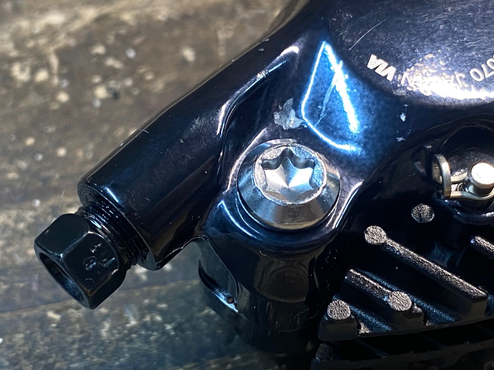 IE759 シマノ SHIMANO アルテグラ ULTEGRA BR-R8070 ディスク
