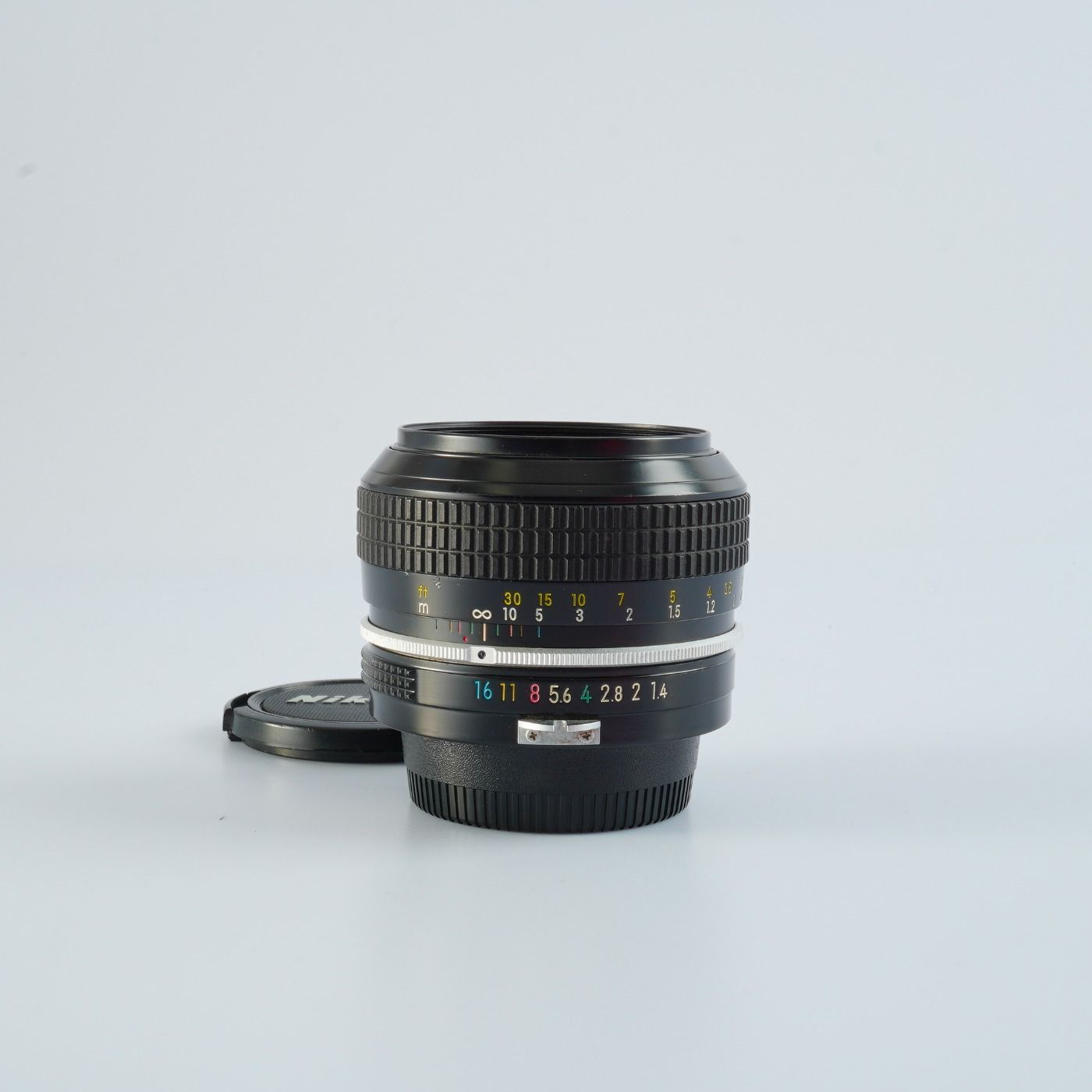 Nikon ニコン NIKKOR 非Ai 50mm F/1.4 単焦点レンズ 【公式通販】
