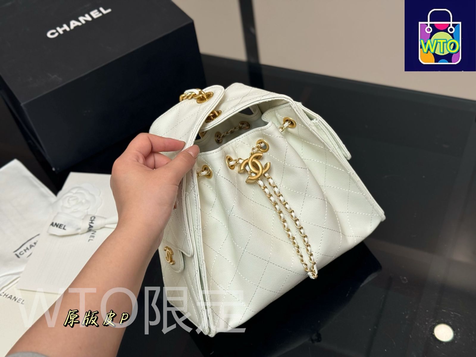 今日特価】Chanel シャネル 25バッグ スモール キャビアレザーの