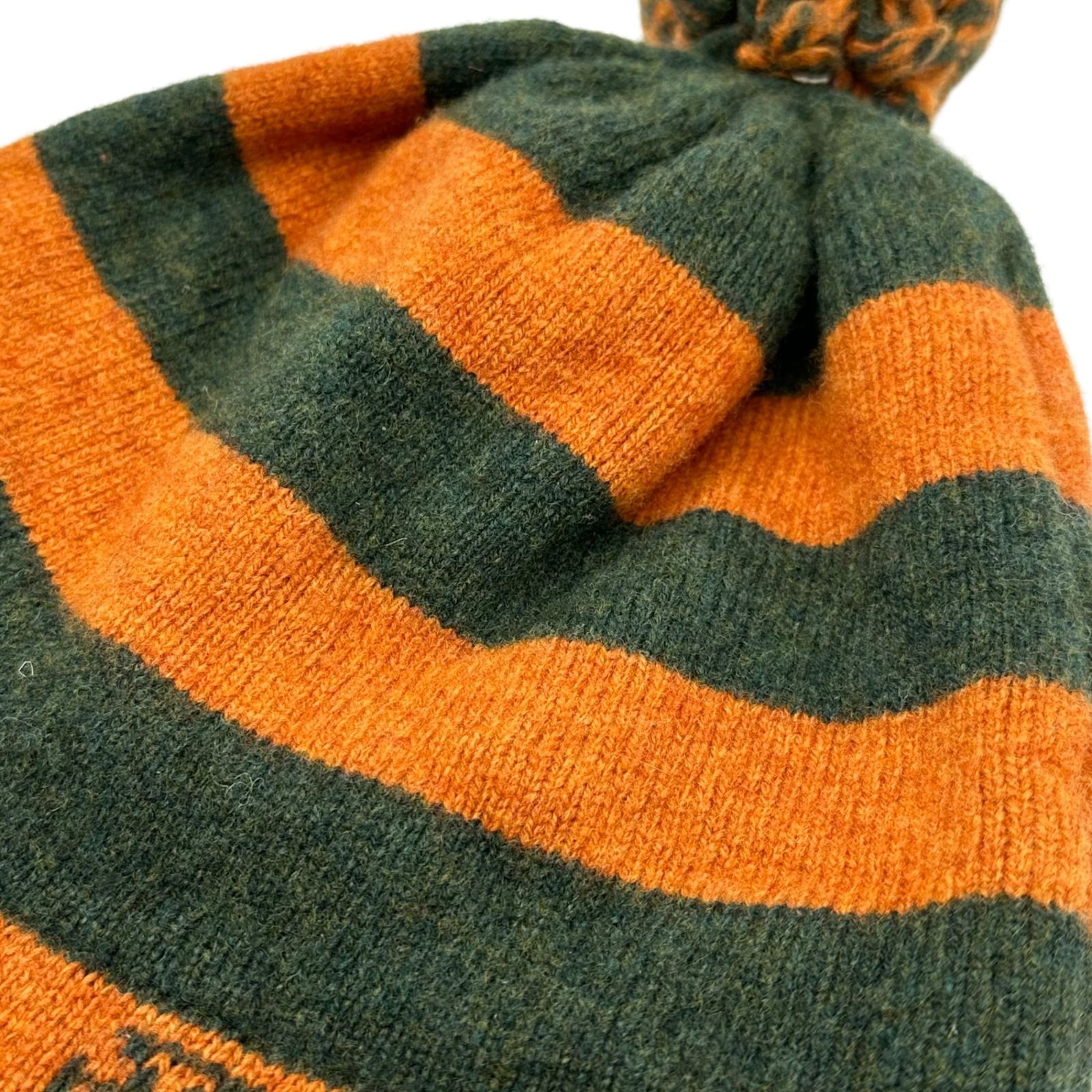ウールニット帽 耳あて付き オレンジと緑　ヴィヴィアンウエストウッド Vivienne Westwood(ヴィヴィアンウエストウッド) knit hat with ear