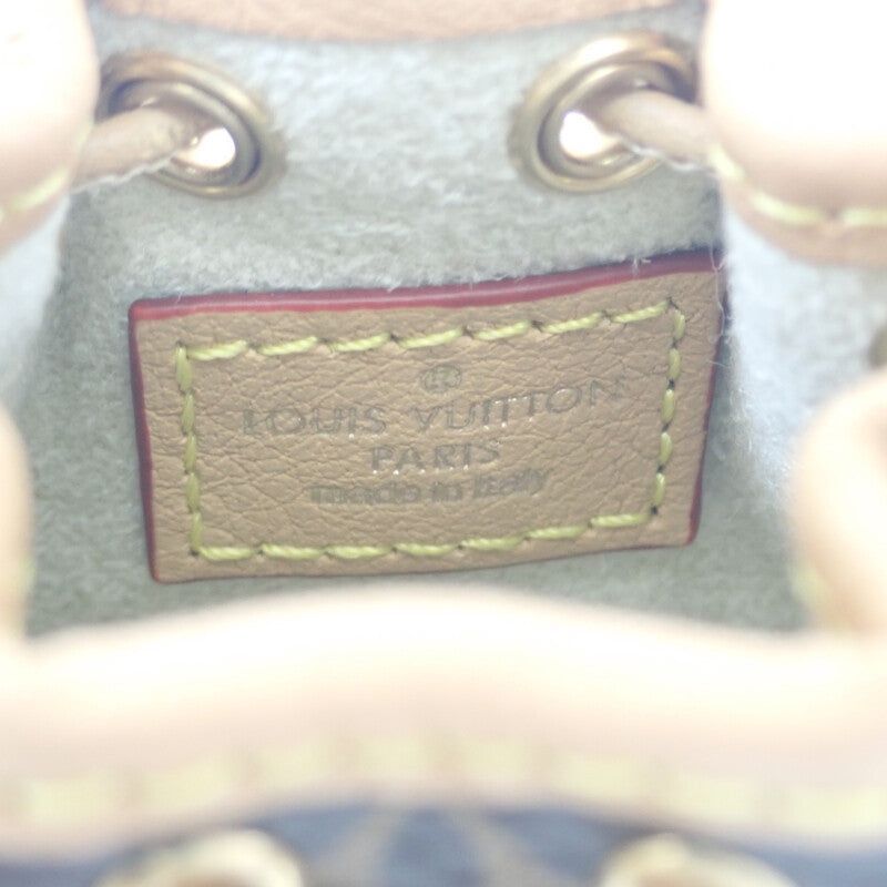 M00818
