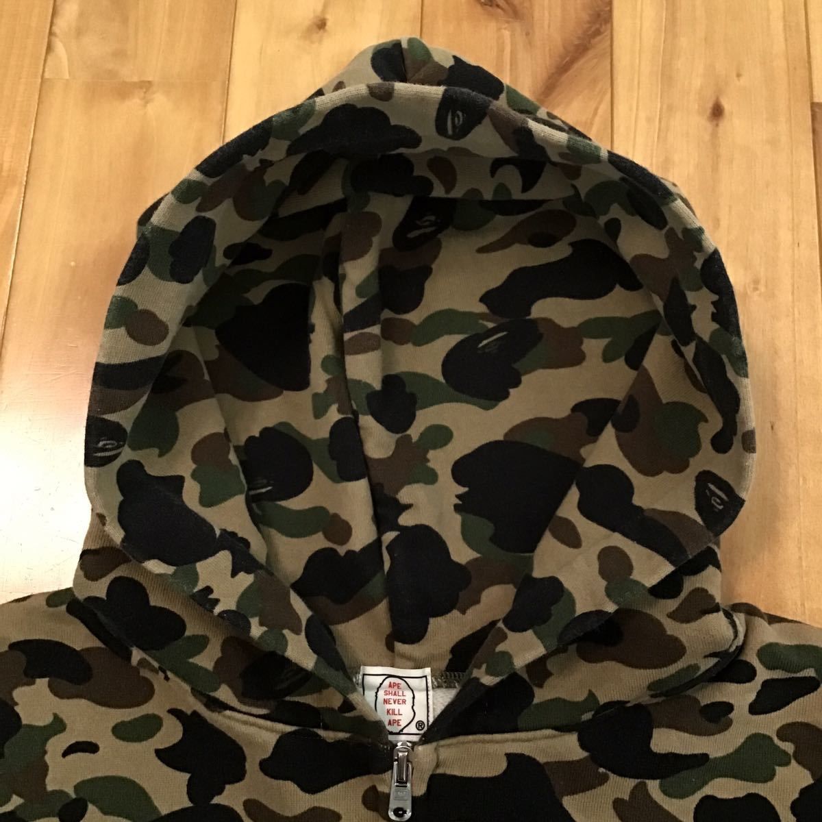 初期 ririジップ パーカー BAPE ベイプ 迷彩 000000008158 - メルカリ