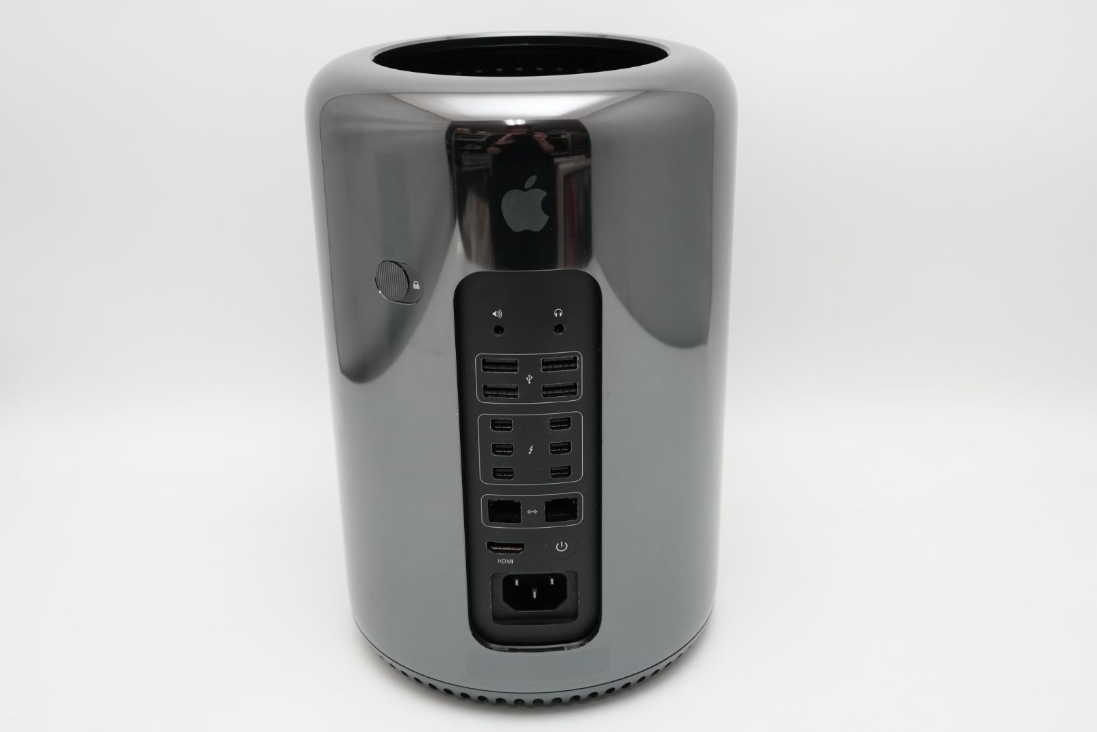 Apple MacPro MD878J/A Late2013（カスタマイズ　）SSD:512GB　メモリ:32GB