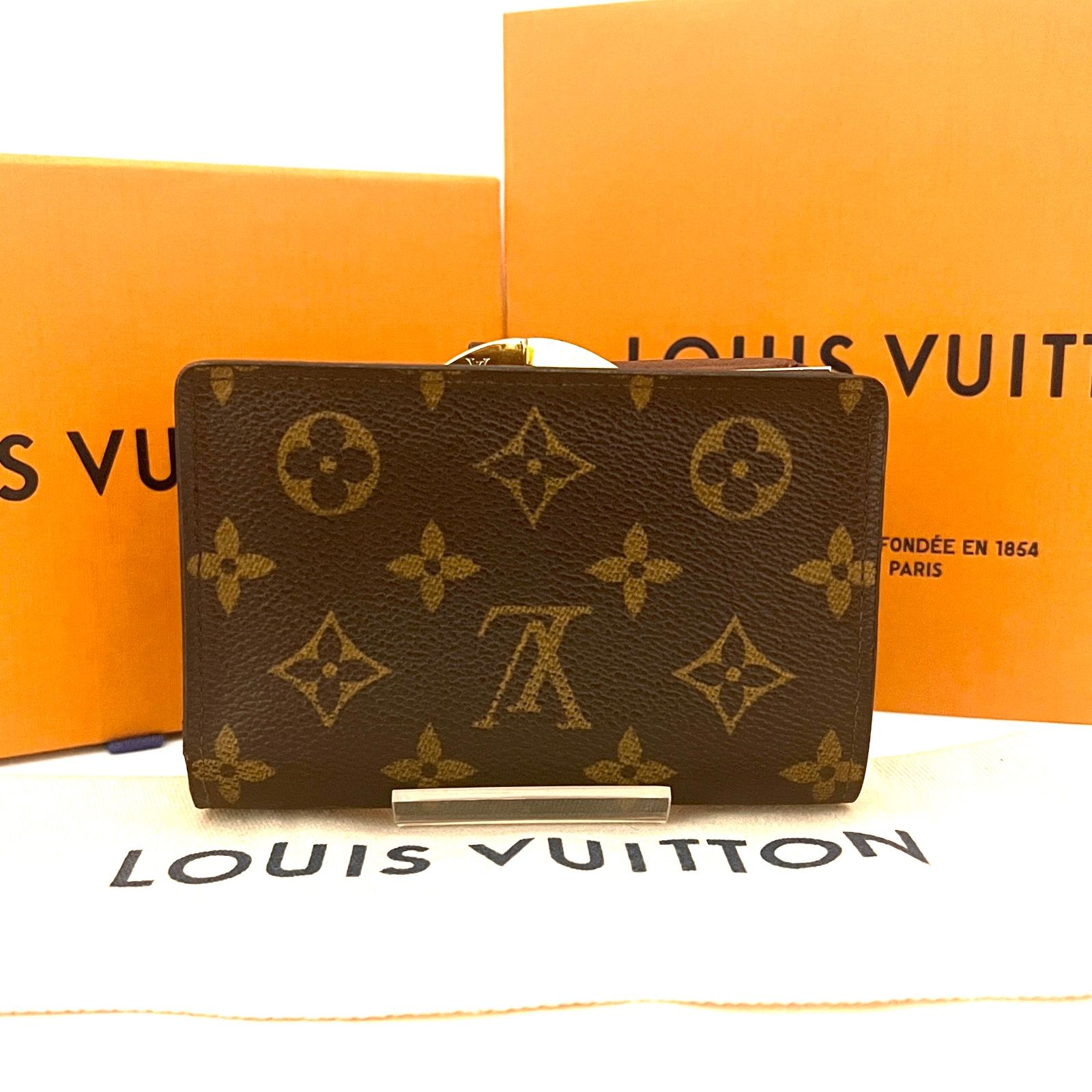 ヴィエノワ 二つ折り