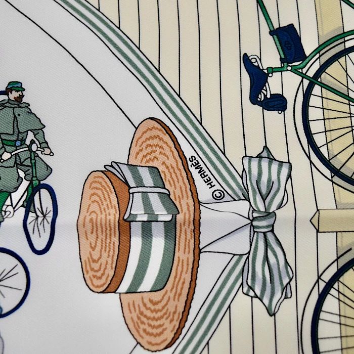 HERMES エルメス シルクスカーフ カレ90 LES BECANES 自転車 極 HERMES エルメス シルクスカーフ カレ90 LES BECANES 自転車 極