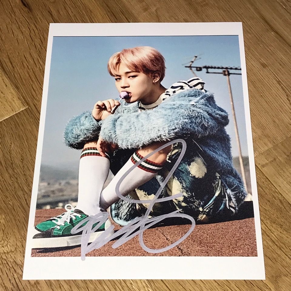 BTS 直筆サイン「Wings外伝: You Never Walk Alone」 BTS 直筆サイン「Wings外伝: You Never Walk Alone」スチール