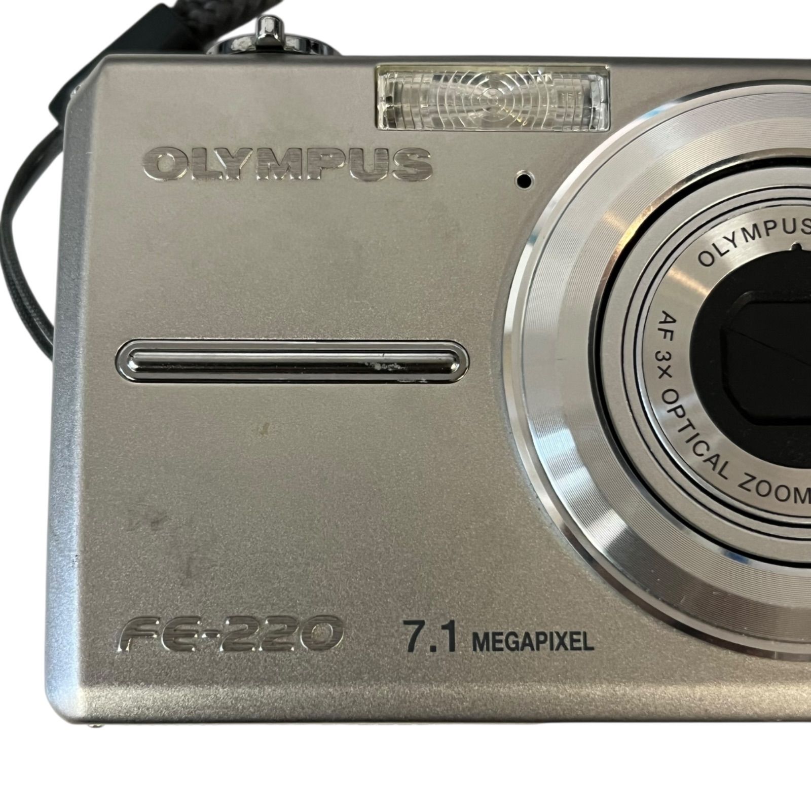 管31806】動作未確認☆OLYMPUS オリンパス FE-220 シルバー