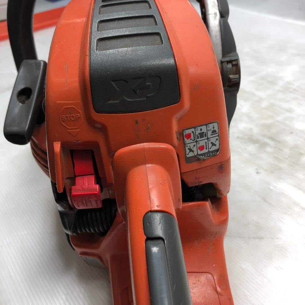 ◇◇Husqvarna ハスクバーナ 大型機械 チェーンソー 2サイクル 560XP G ◇◇Husqvarna ハスクバーナ 大型機械 チェーンソー 2サイクル 560XP G
