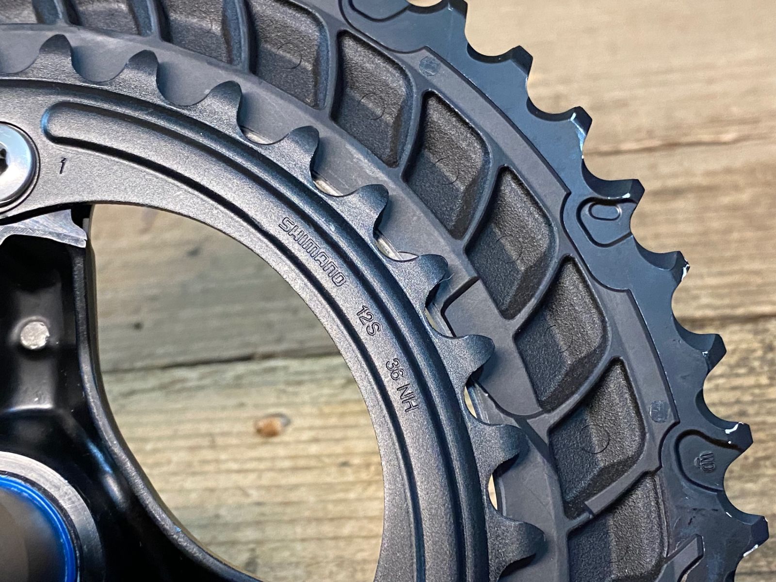 JJ340 シマノ SHIMANO 105 FC-R7100 クランクセット 52 36T 172.5mm クランク取り付けボルト BRIGHTFACE_UK