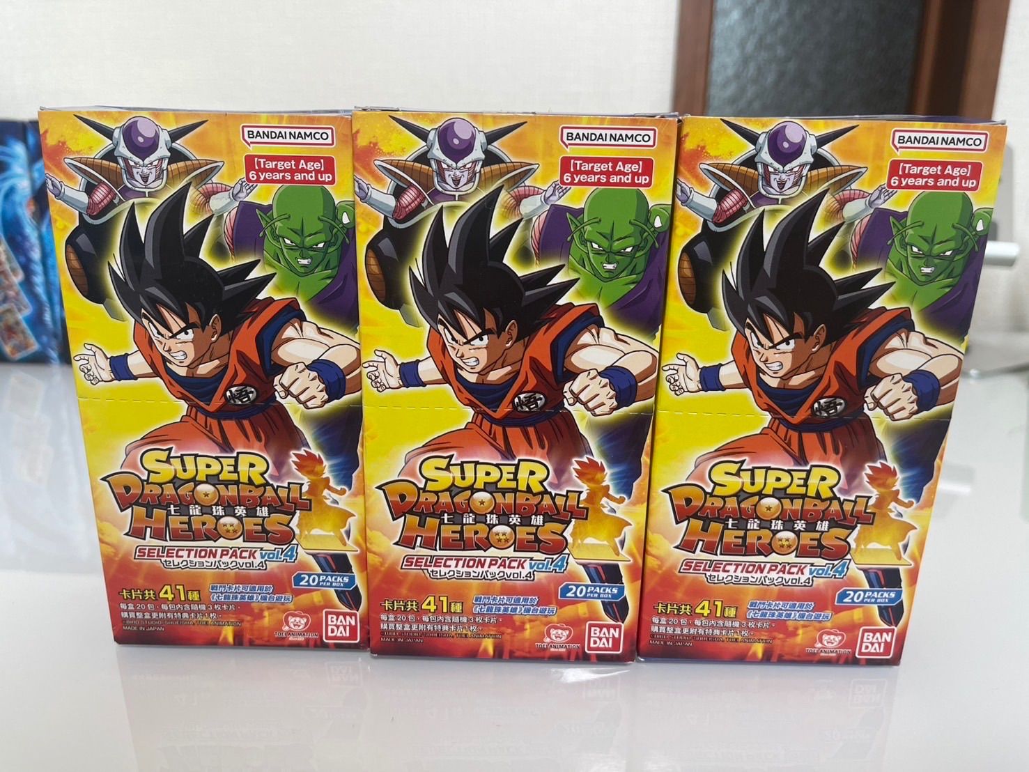 ー品販売  香港版スーパードラゴンボールヒーローズ セレクションパックvol ドラゴンボールカード