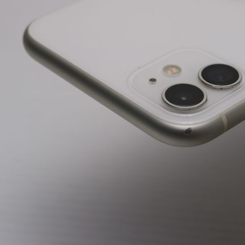 超美品 SIMフリー iPhone 11 256GB ホワイト スマホ 本体 白ロム