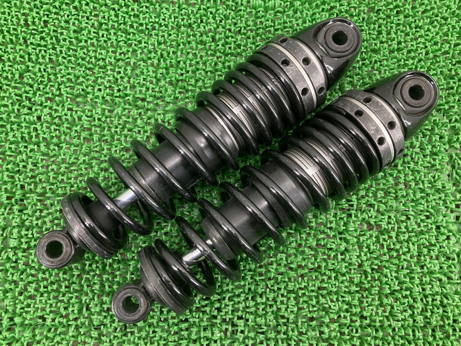 XL1200X リアサスペンション 左右 G5K7 ハーレー 純正 中古 バイク 