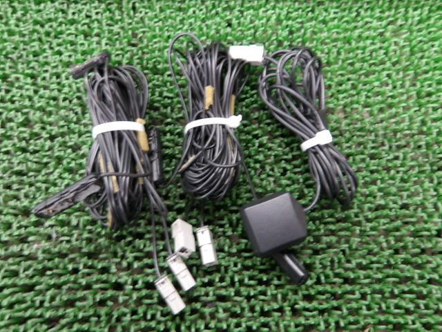 1FO5084 ABU4 ホンダ ステップワゴン RK1 後期型 G にて使用 クラリオンメモリーナビゲーション NX712