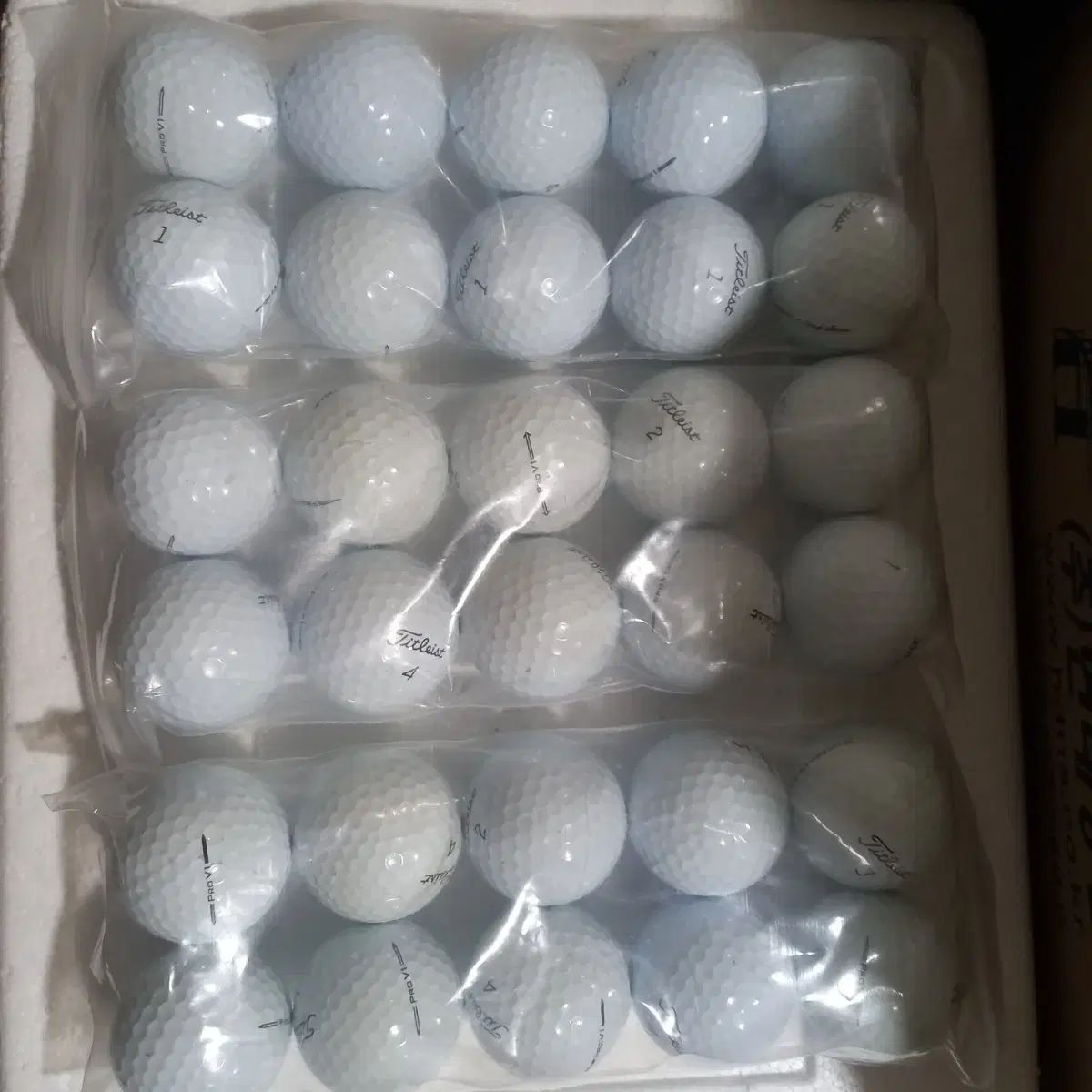 確立された タイトリスト Pro V1 prov1x ゴルフボール ロストボール お見逃しなく！