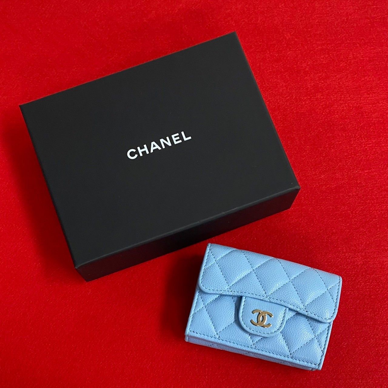 ほぼ未使用 シール有 箱付 CHANEL シャネル ココマーク キャビアスキン