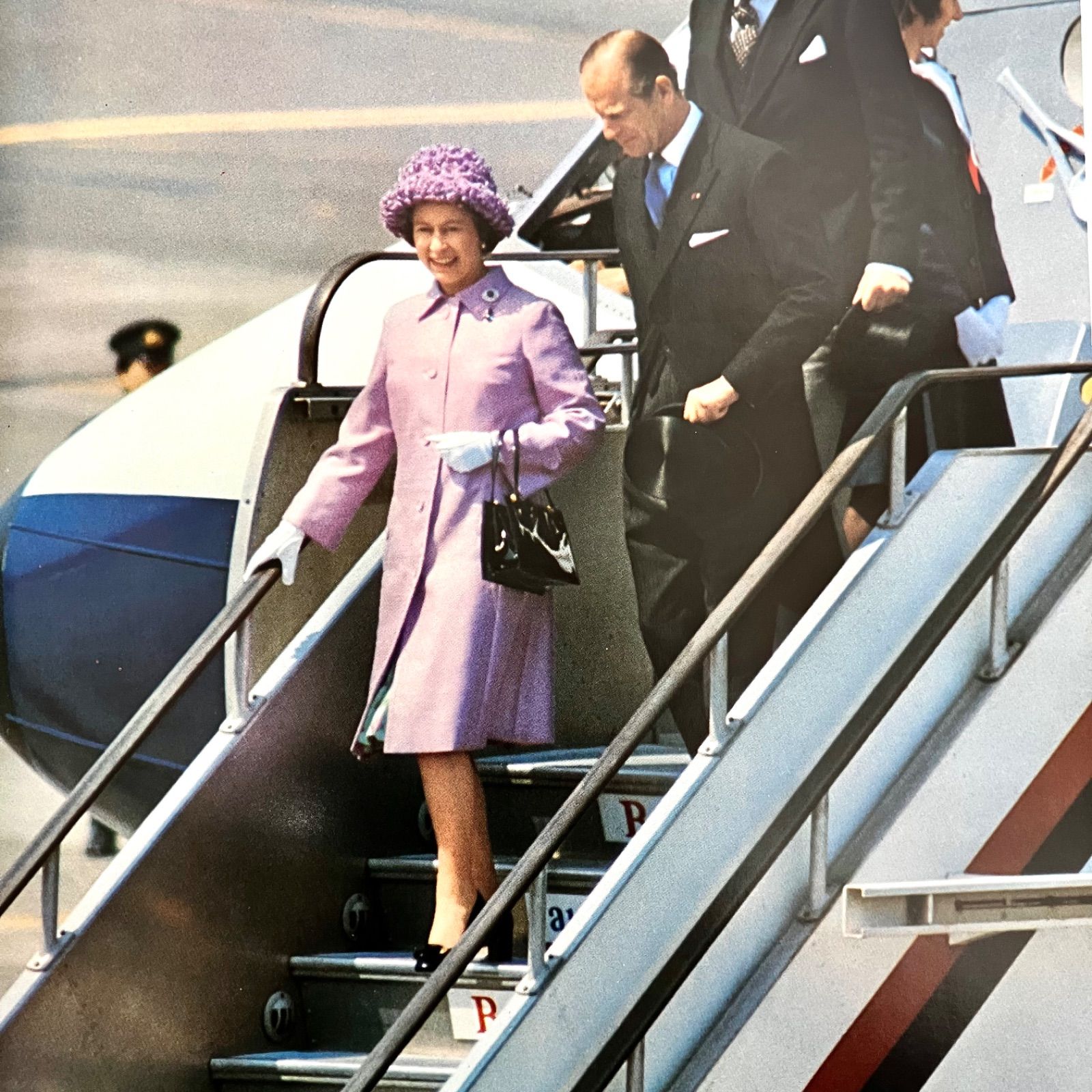 エリザベス女王⭐️女王の微笑】 Queen Elizabeth Ⅱ in Japan