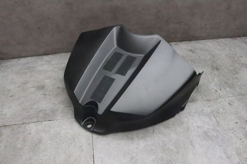 ヤマハ　YZF-R1(09-14年)　純正タンクカウル　14B-2171A