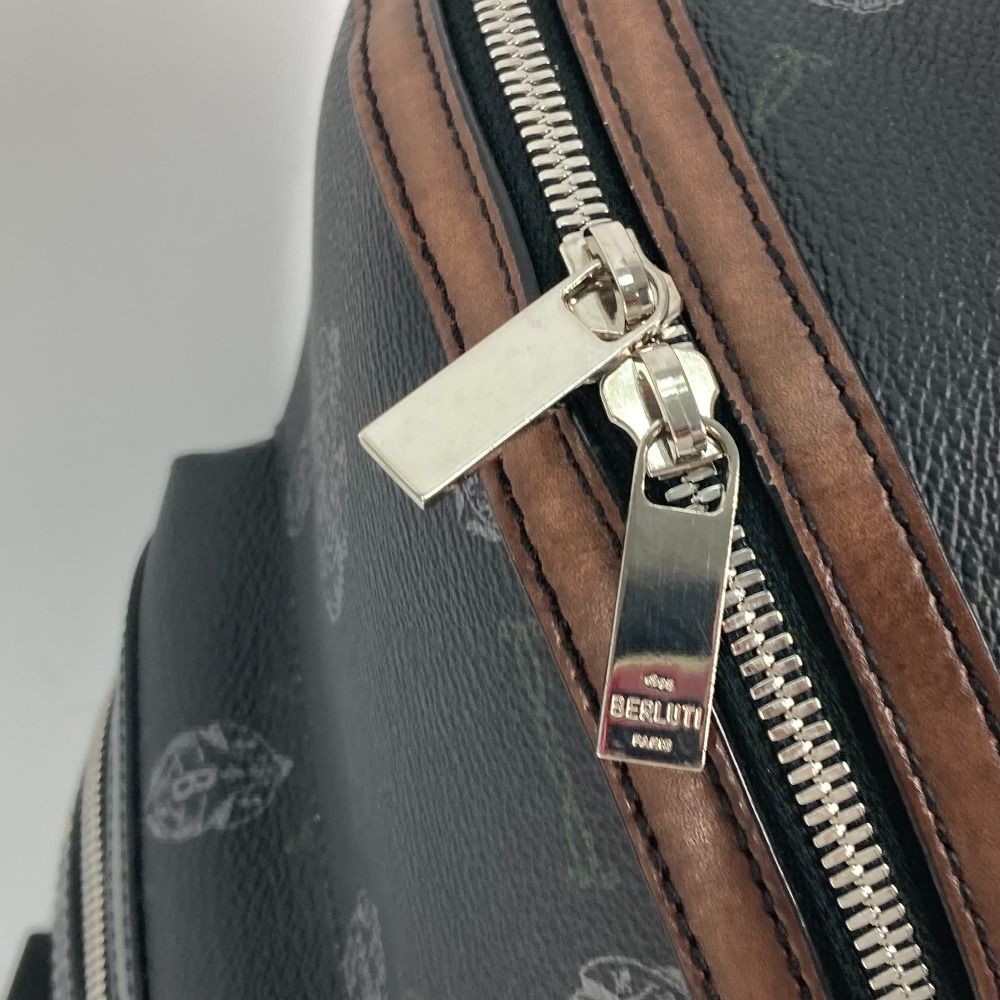 Berluti ベルルッティ ボディバッグ エクスプローラー ボディバッグ