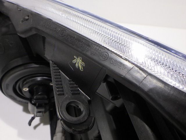 30プリウス ヘッドライト左右 ハロゲン ZVW30 47-29 ホ コーティング 250919074 FFCRYSTALESIA_COM