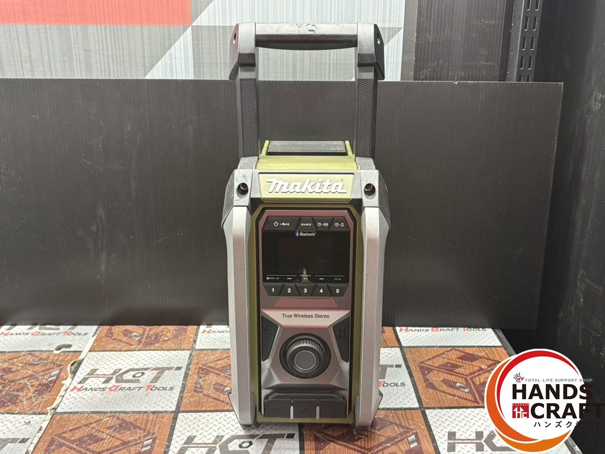 マキタ充電式ラジオ　MR005G 中古品 送料無料】マキタ(Makita) 充電式ラジオ 〔黒〕 MR005G