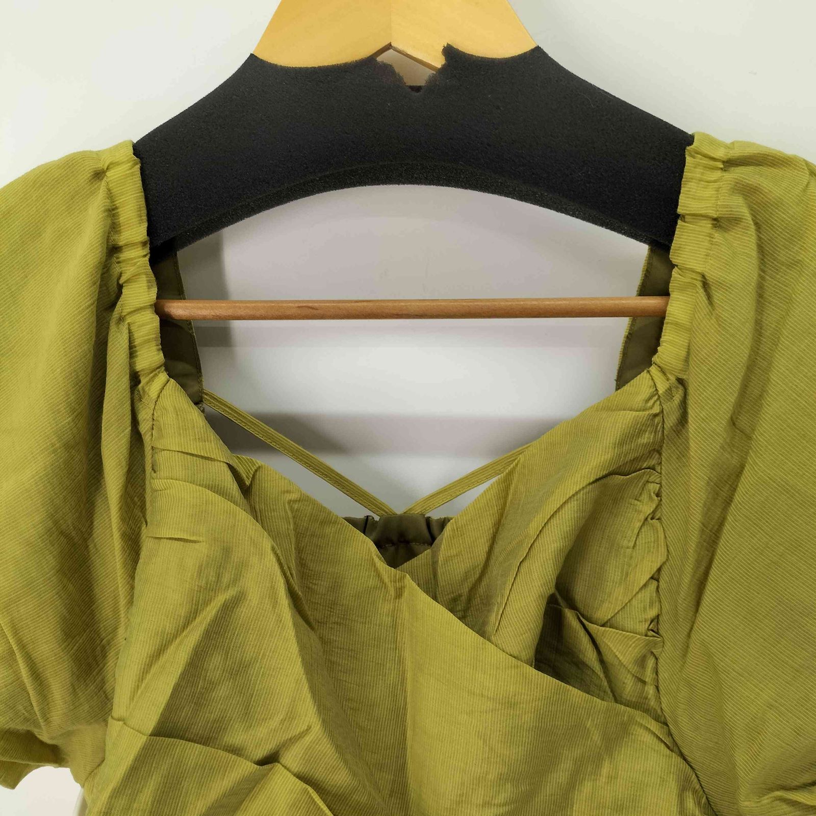 ⭐️Ray Beams⭐️新品未使用！バッククロス スクエアネックワンピース Ray BEAMS（レイビームス）の「Ray BEAMS / バック クロス