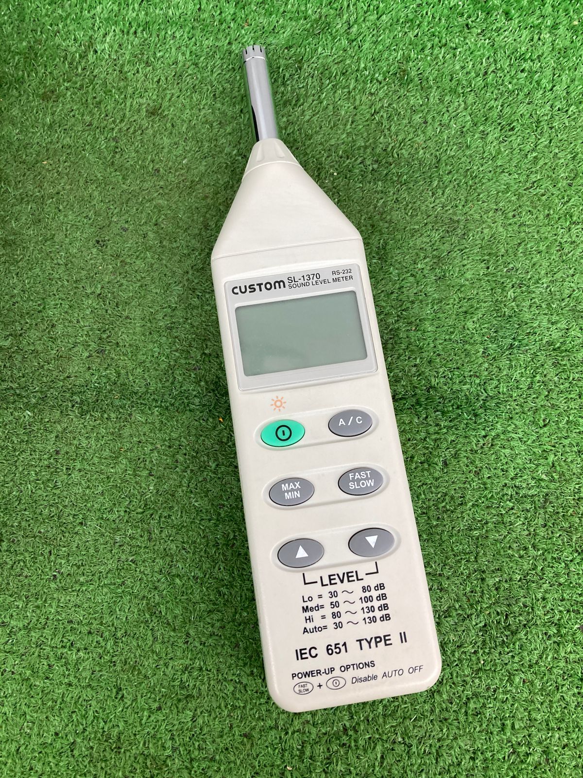 カスタム デジタル騒音計