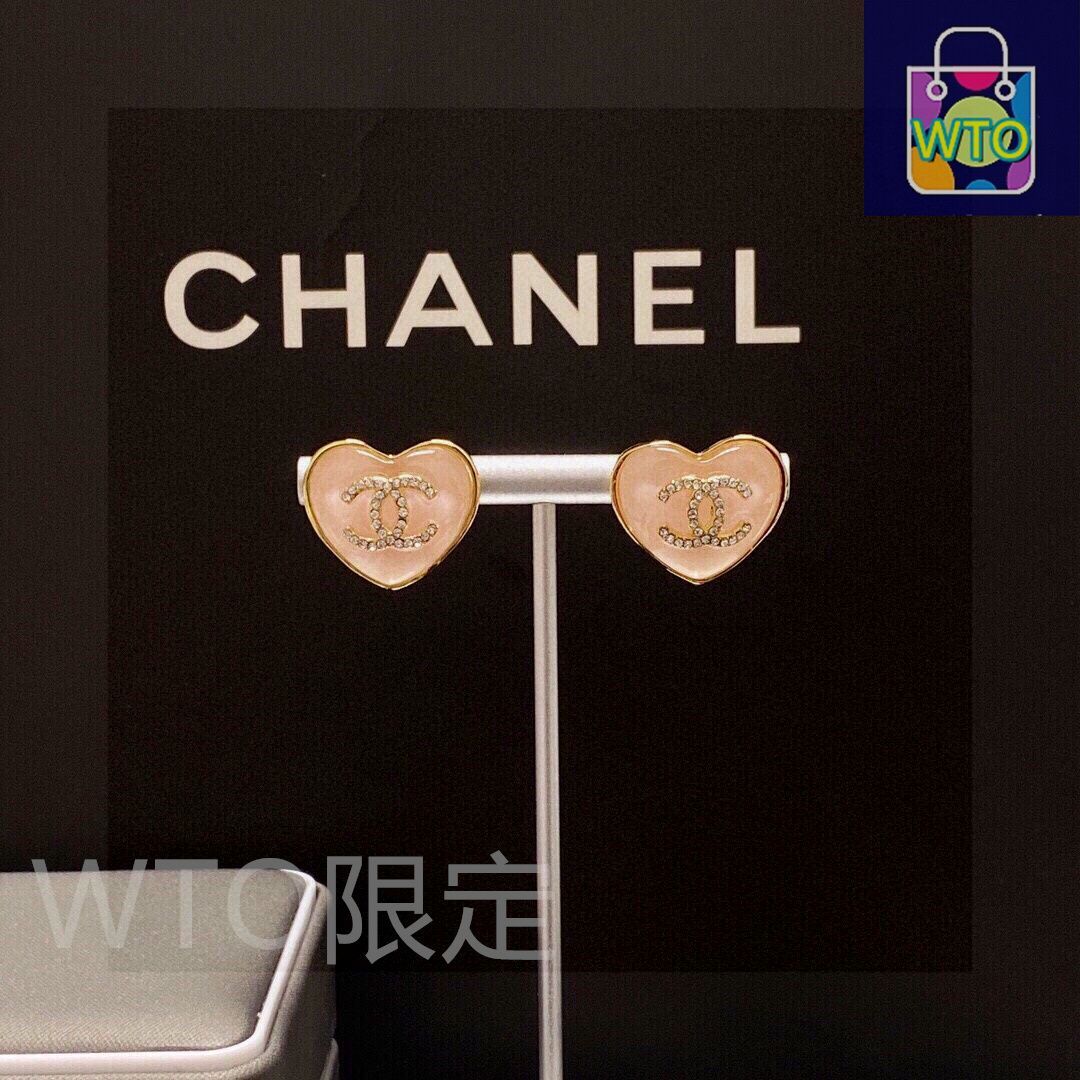 今日特価】Chanel クラシック ピンク ハート ダブル C ピアス
