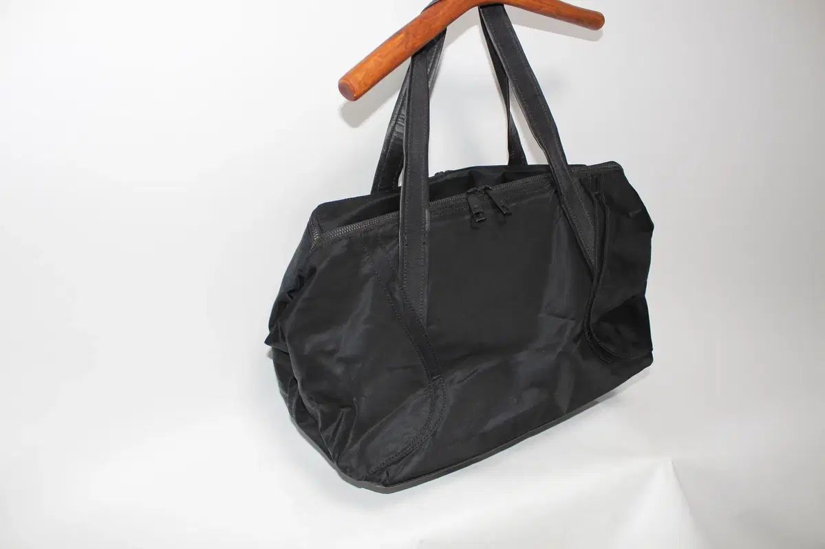 Lululemon ルルレモン スポーツ ボストンバッグ - メルカリ