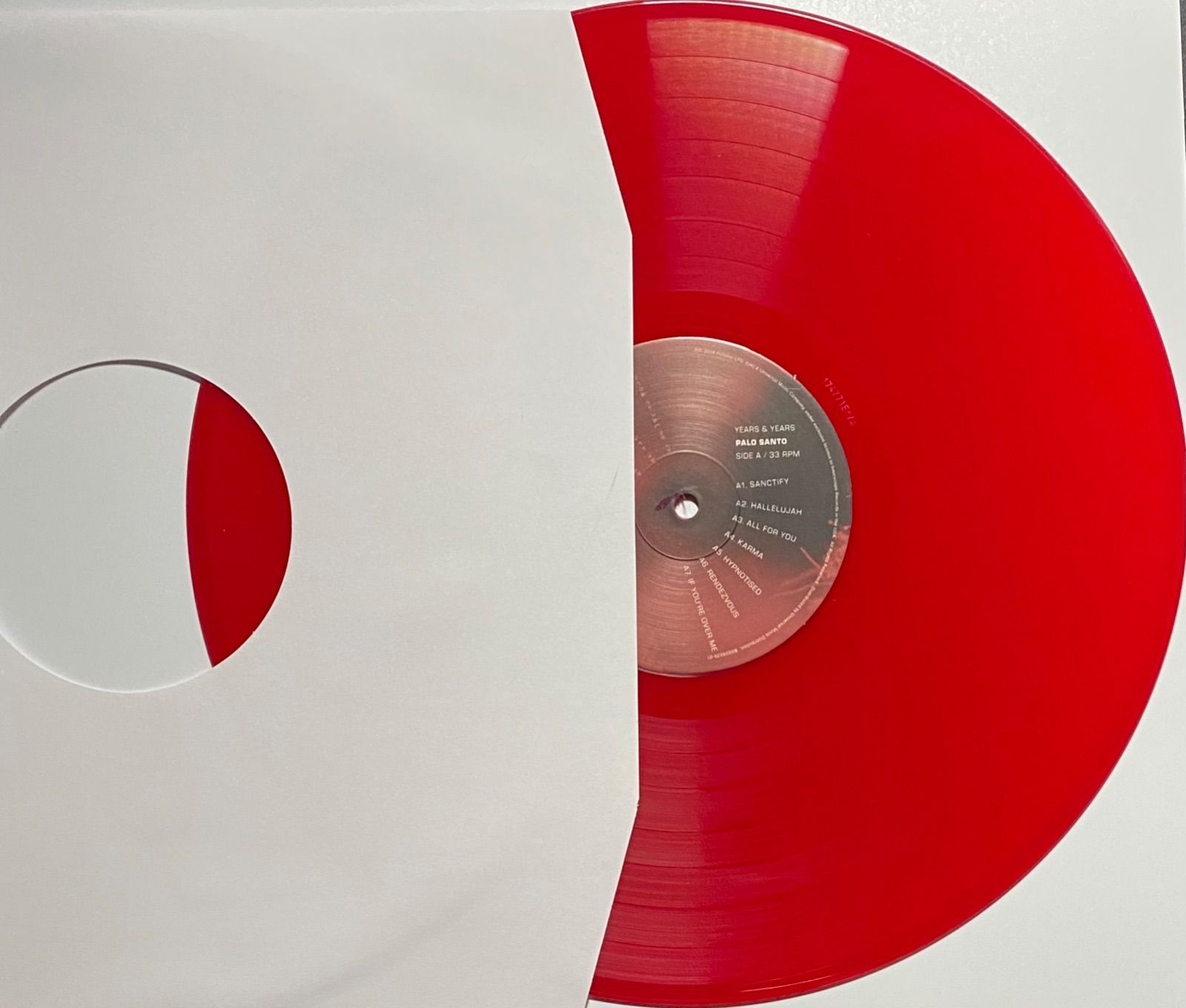 Years & Years – Palo Santo アナログレコード LP A1P5TzR1qyL._UF1000,1000_QL80_.jpg