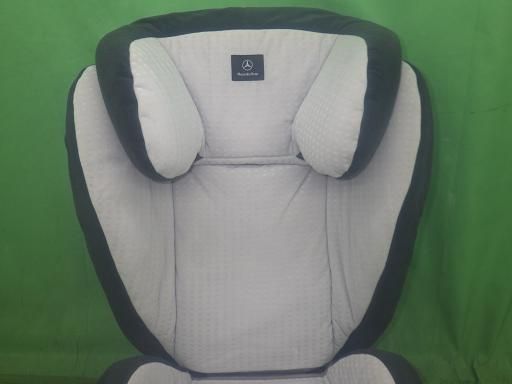 メルセデスベンツチャイルドシート