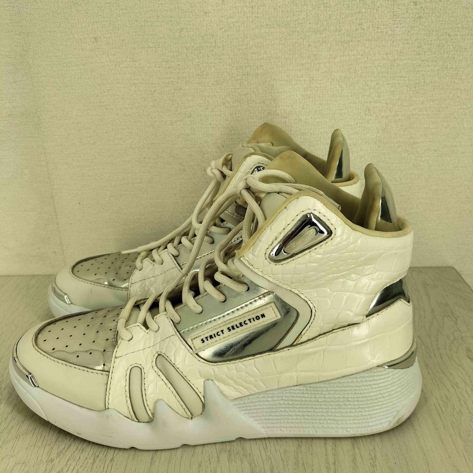 ジュゼッペザノッティ GIUSEPPE ZANOTTI Talon クロコ型押し