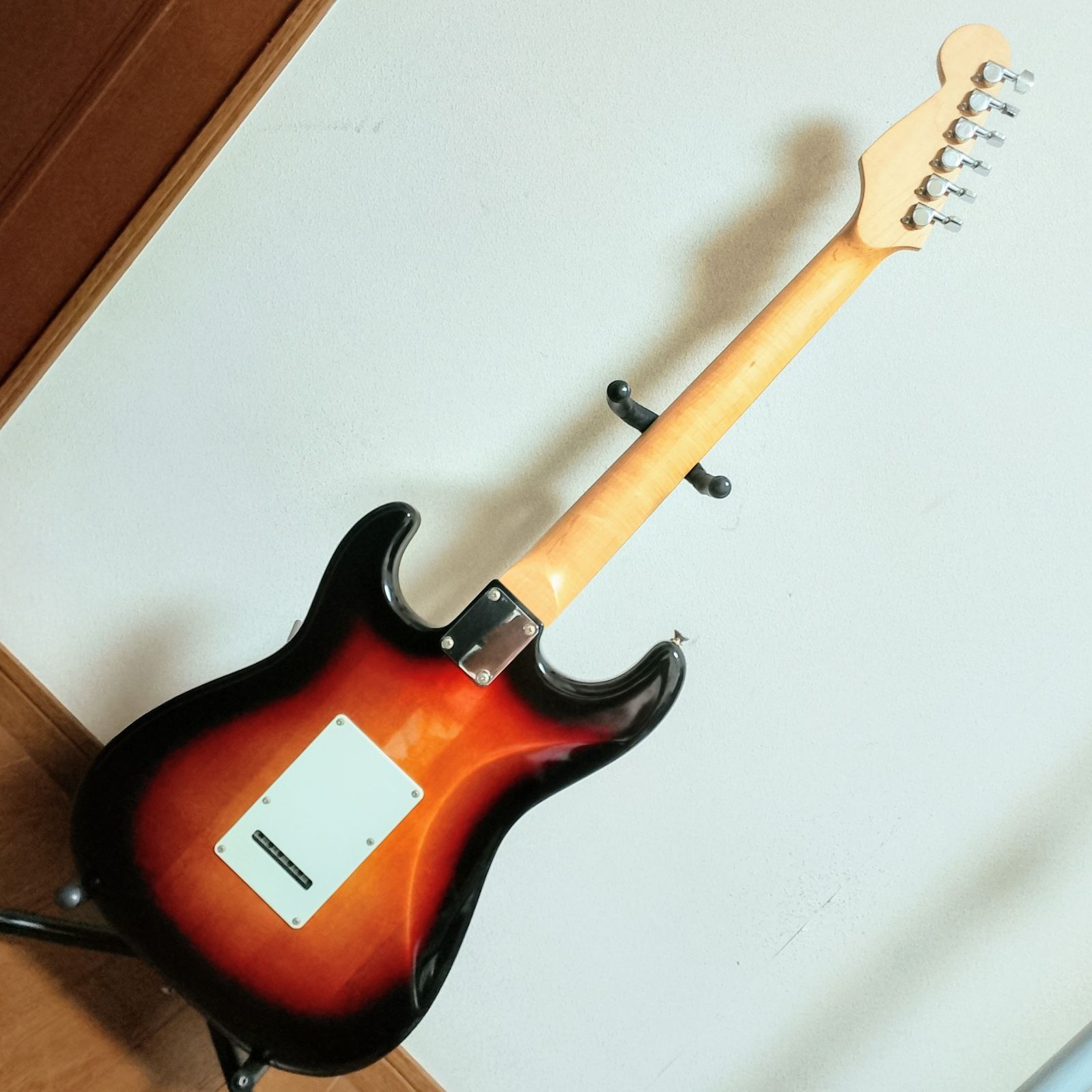 Photogenic エレキギター ストラトキャスタータイプ ブラック