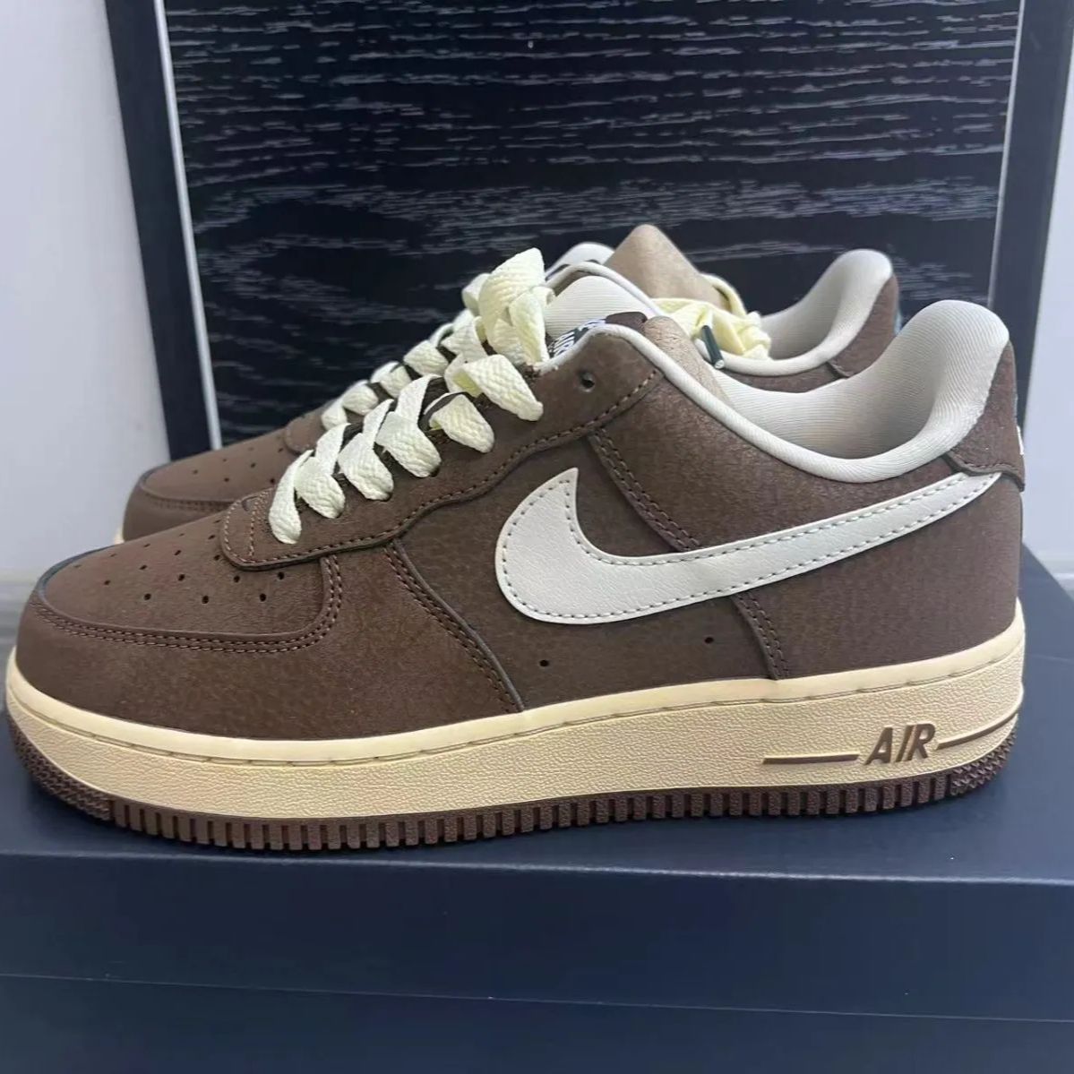 ナイキNike Air Force 1スニーカー