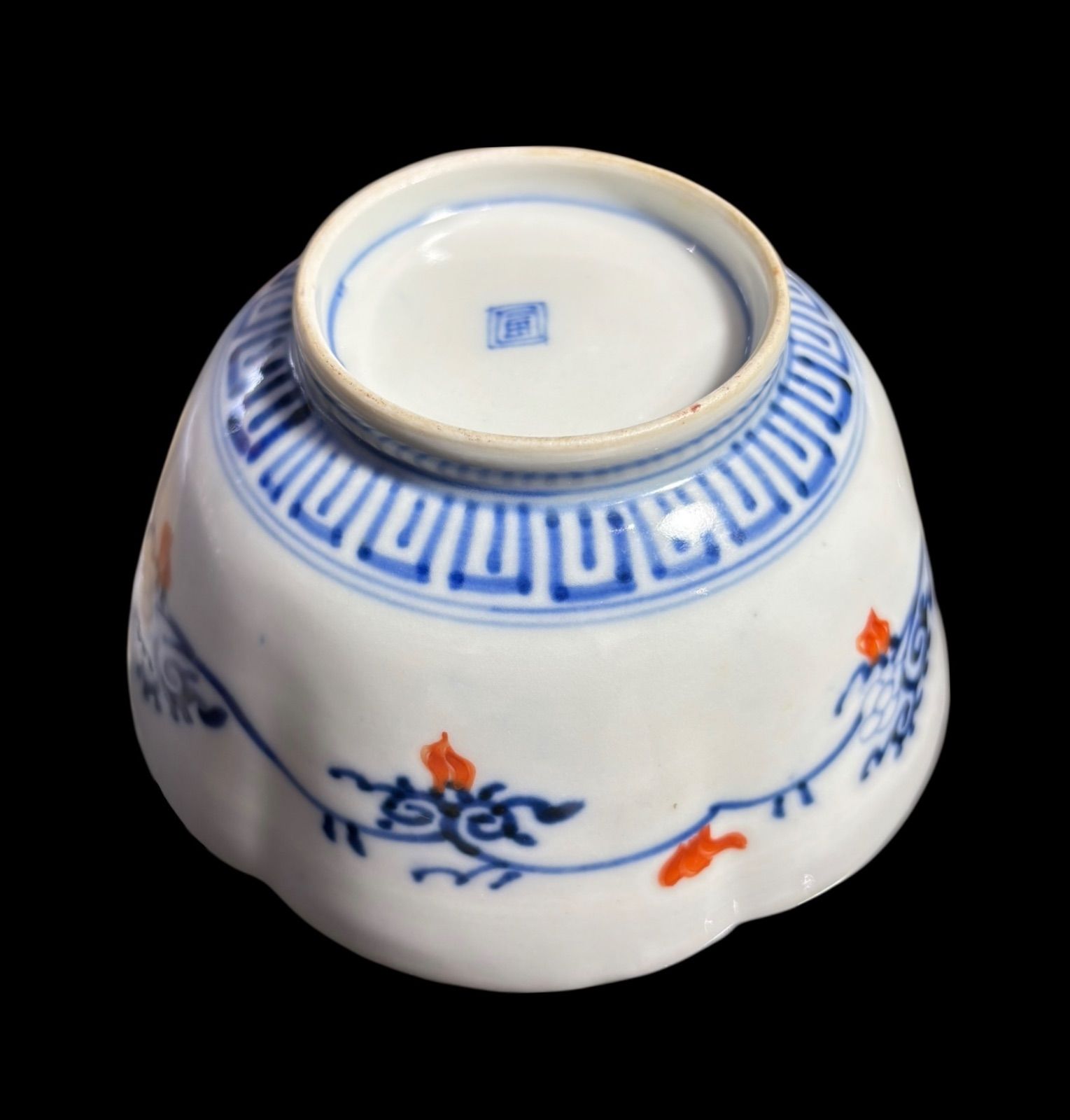 美品 古伊万里 染錦 菱割り鶴に松文大鉢 工芸品 アンティーク 古伊万里 染錦 青海波に唐子 鶴松 龍紋 麒麟 富貴長春 輪花型鉢