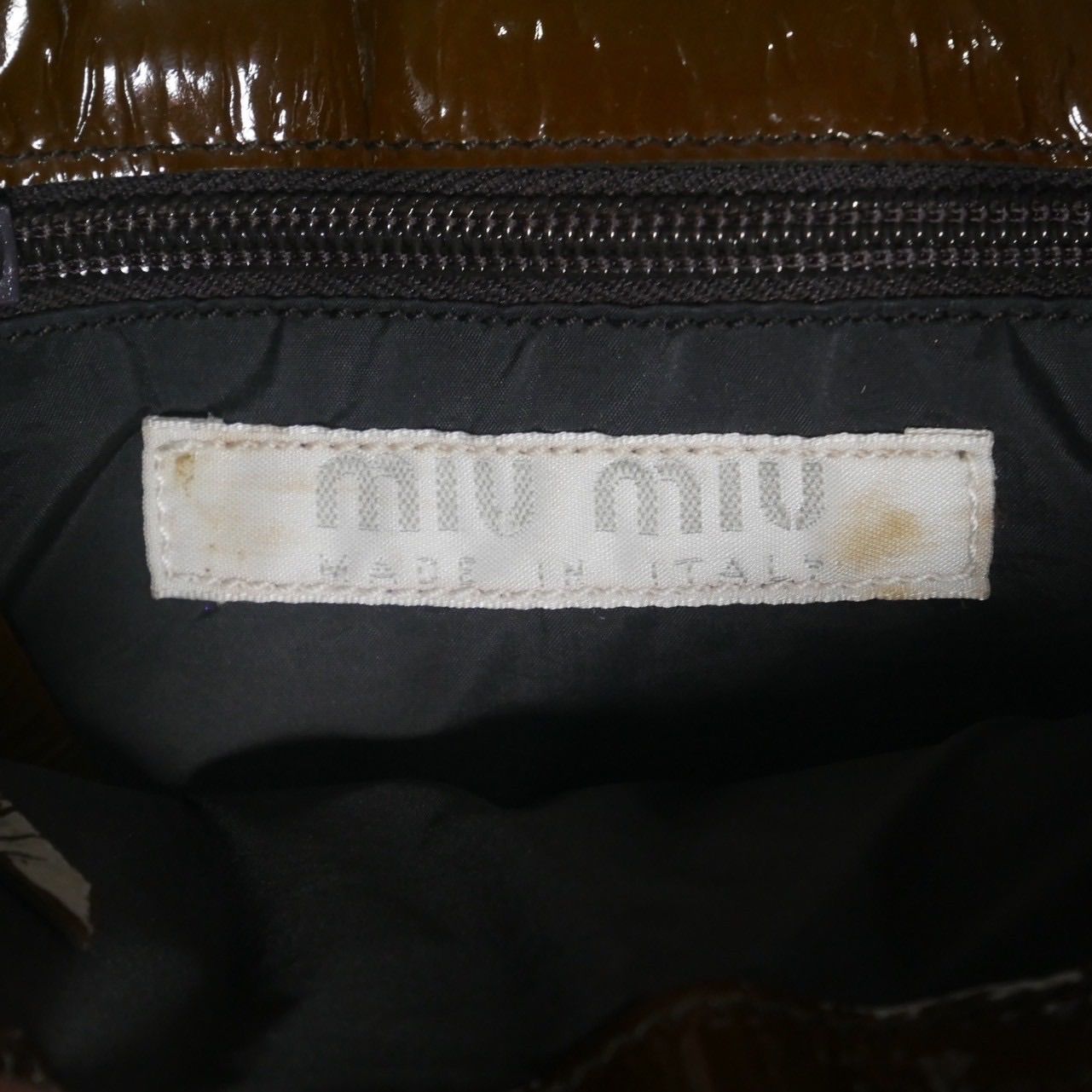 1998a/w miu miu docking enamel hand bag - メルカリ