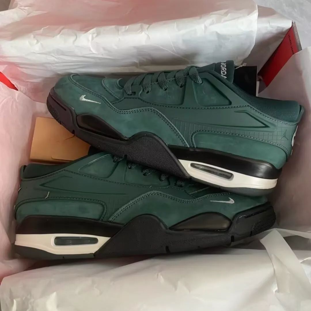 新品未使用Nigel Sylvester × Nike Air Jordan 4 RM SP 