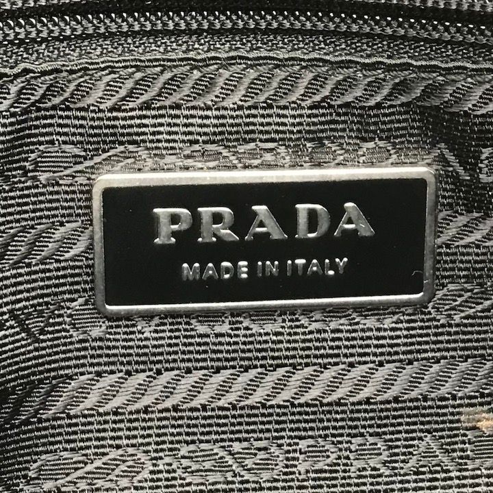 良品 PRADA プラダ ナイロン テスート 三角ロゴ ショルダー カメラ バッグ ブラック k4028 良品 PRADA プラダ ナイロン テスート 三角ロゴ ショルダー カメラ