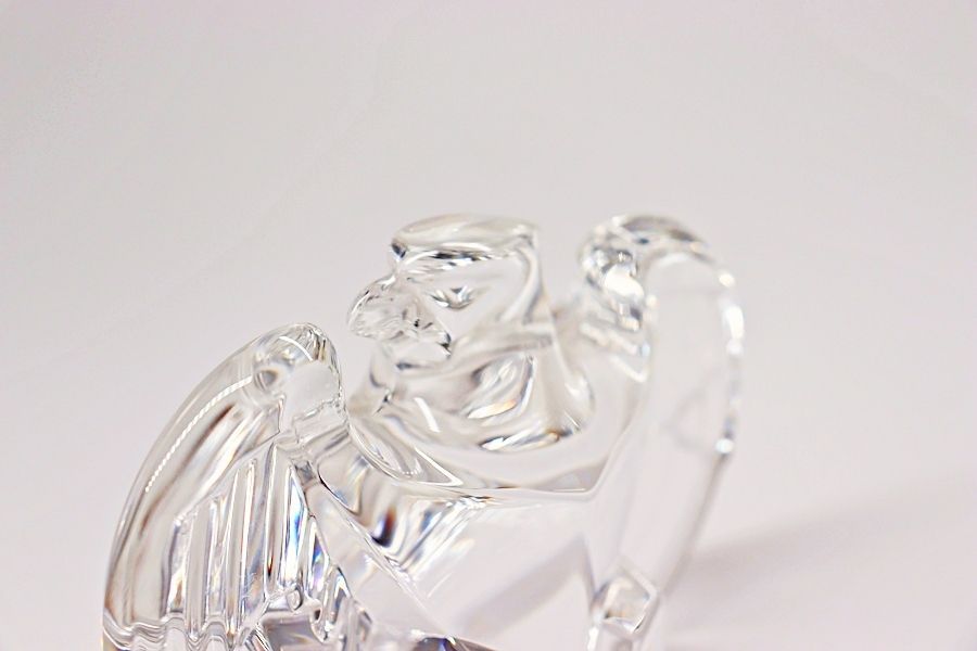 STEUBENスチューベン クリスタルガラス　イーグルの置物です。 Steuben/スチューベン Eagle クリスタルガラス イーグル 鷲