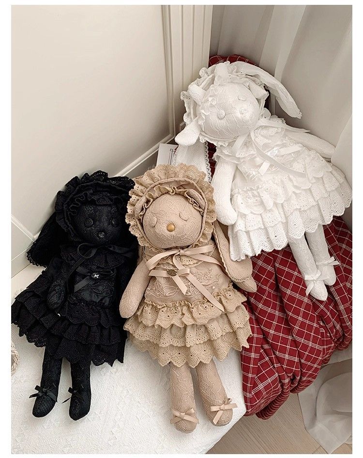 ロリータ ドール ぬいぐるみ サブカル かわいい うさぎ クマ レース フリル ドレス 人形 姫系 インテリア ガーリー 地雷系 量産型 部屋飾り ホワイト ブラック ベージュ プレゼント ギフト 可愛い 韓国風 ゆめかわ おしゃれ ロリィタ 界隈