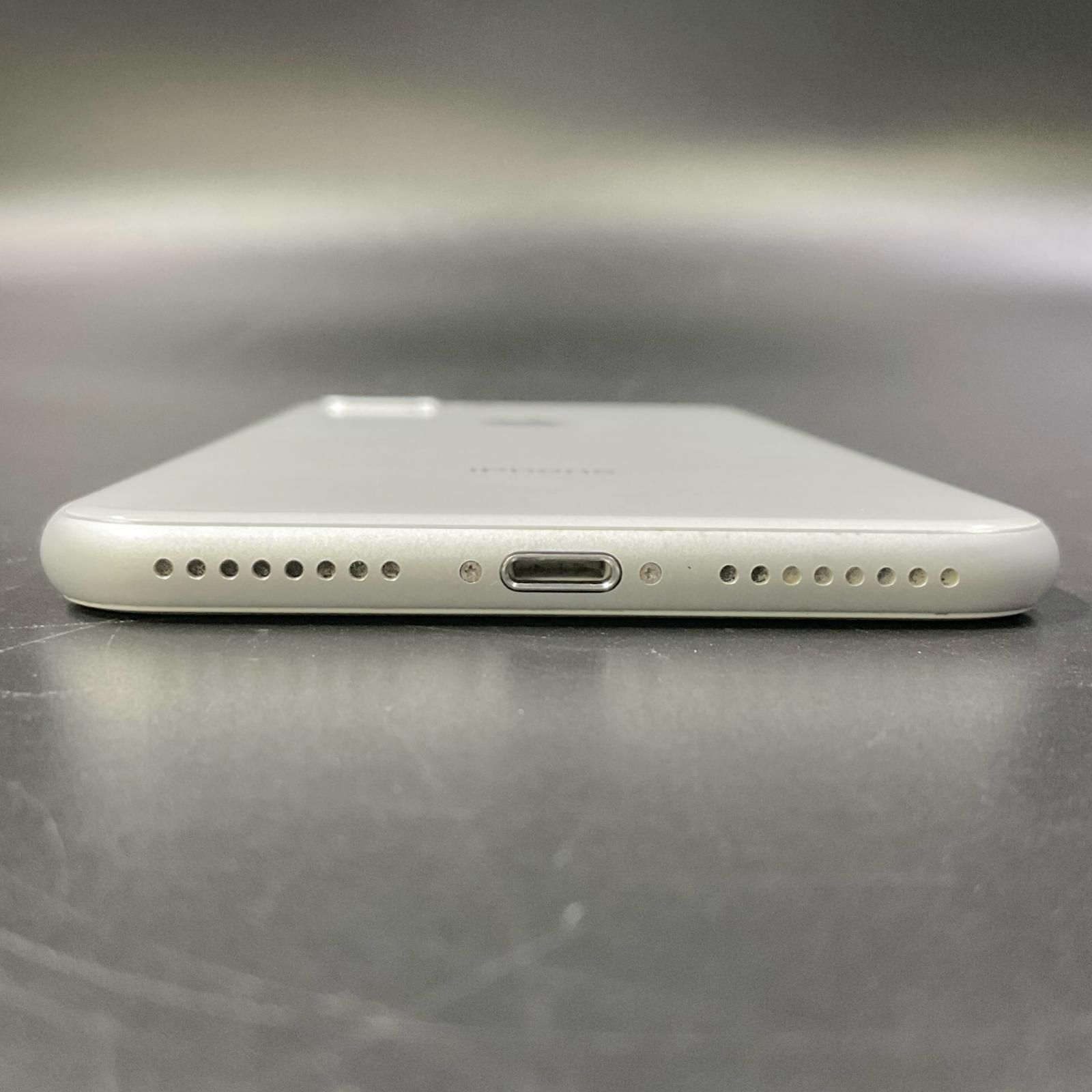 iPhone 8 Silver 64 GB au iPhone8plus シルバー 64GB au Apple iPhone 