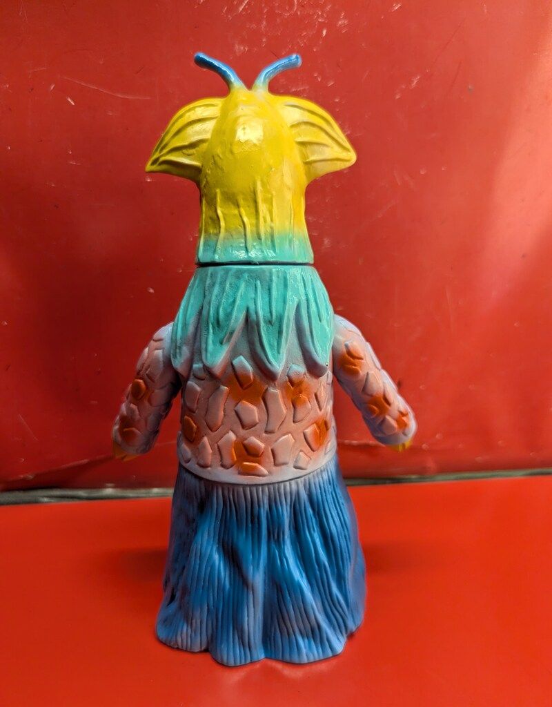 マーミット 世紀の大怪獣シリーズ ヤメタランス(藤色成型/黄&水色&赤&