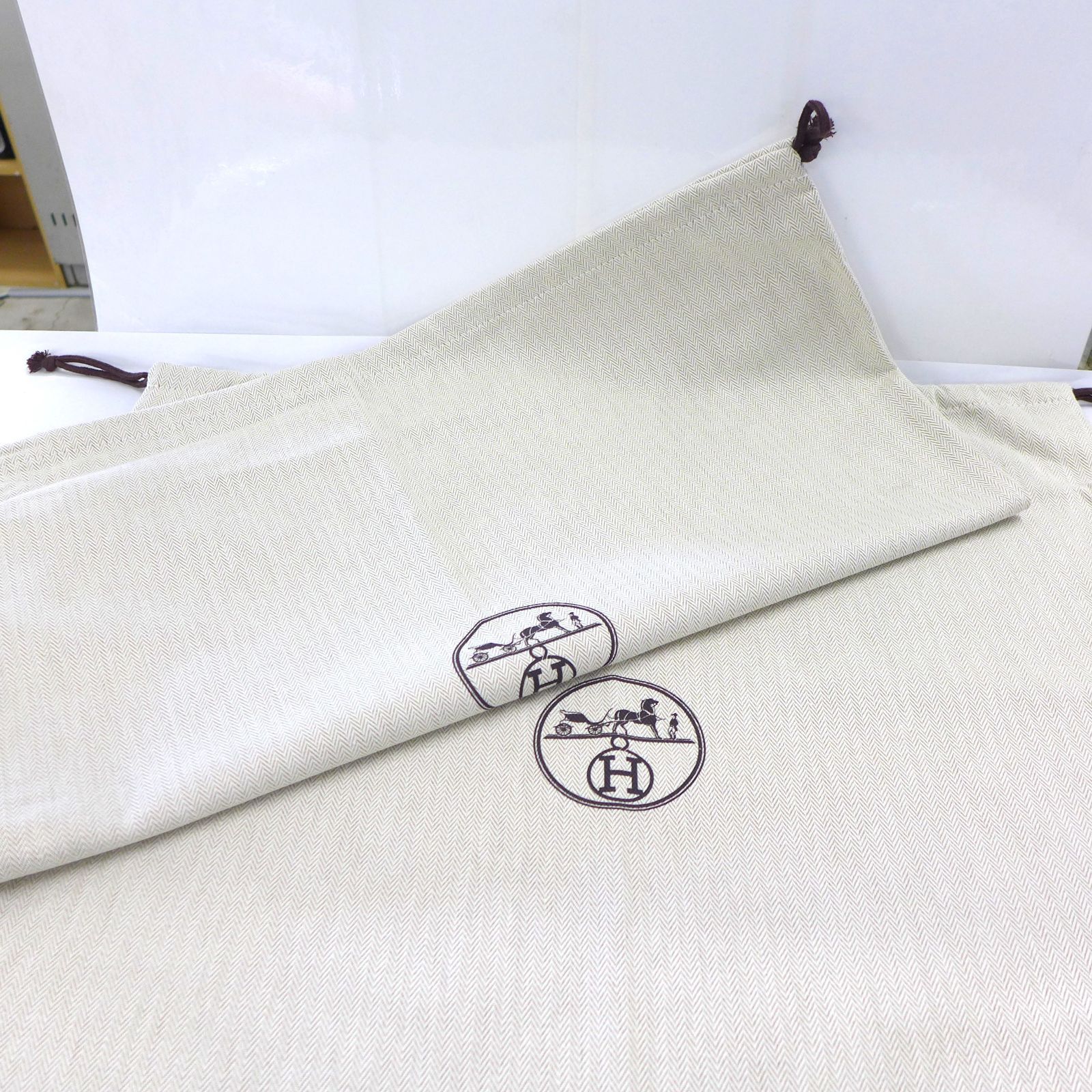 HERMES エルメス 保存袋 巾着袋 白 大サイズ 2枚セット ① 公田