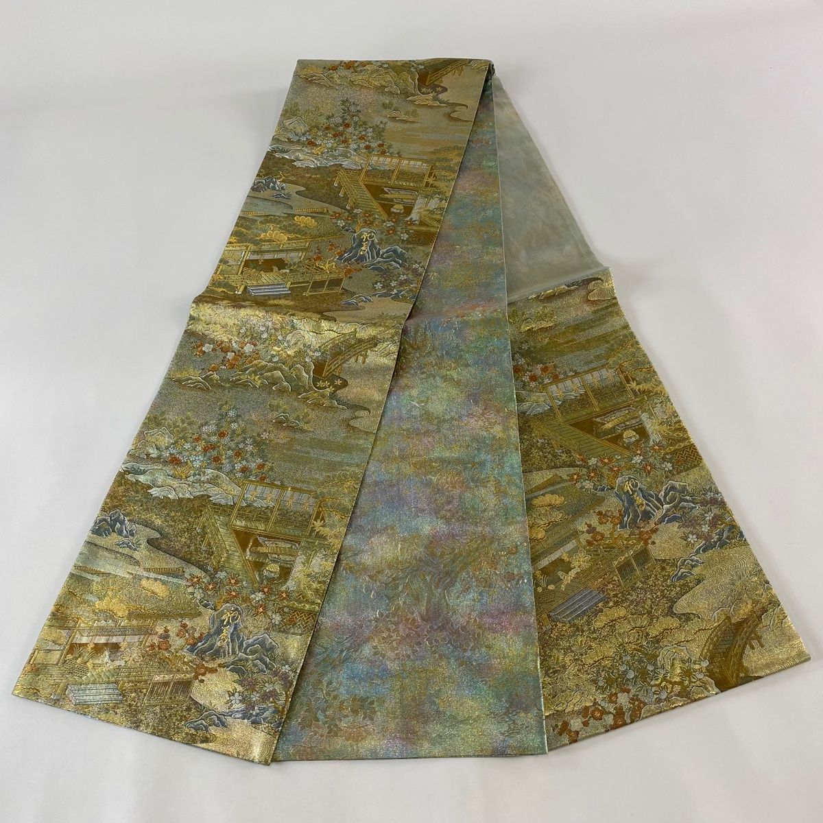 袋帯 美品 秀品 建物 松竹梅 箔 金糸 金色 六通 正絹 【中古