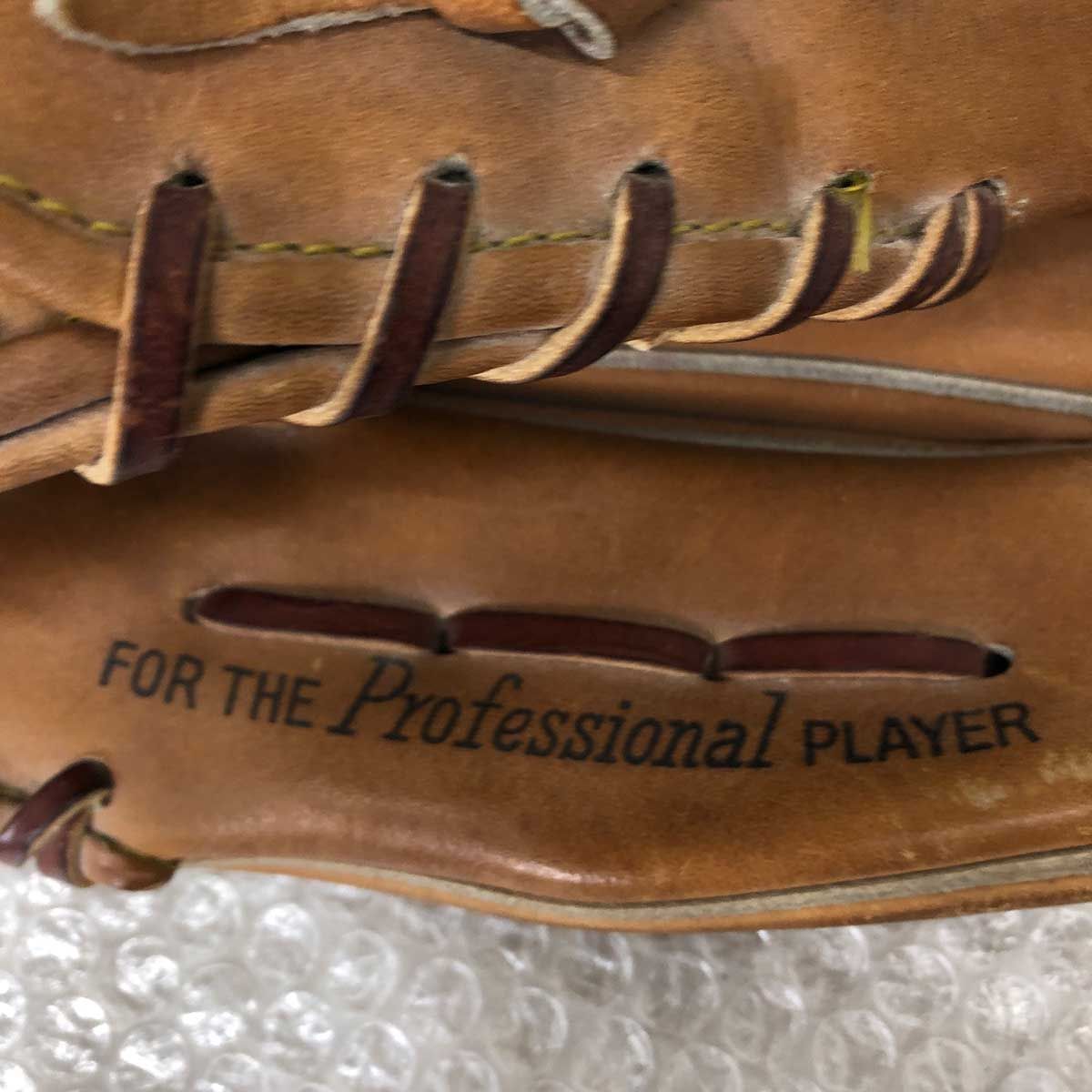 広島東洋カープ 紀藤真琴 #11 グローブ 実使用品 /中日