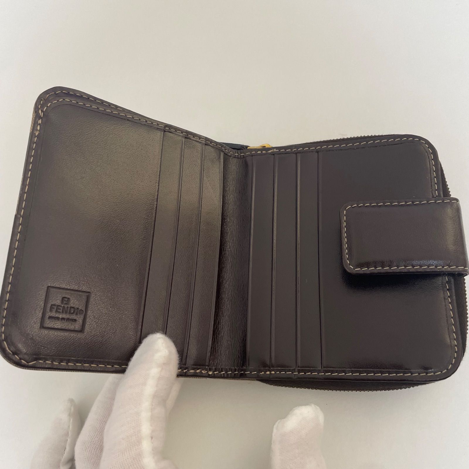 【FENDI（フェンディ）】モノグラム 二つ折り財布（ズッカ柄） 楽天市場】フェンディ 財布 二つ折り財布 レディース ズッカ柄