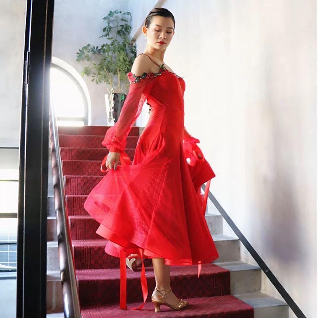 スタンダードドレス★競技会・発表会・デモにオススメな華やかデザイン✨ 華やかなスタンダードドレス！競技会やデモ、発表会に最適なデザイン