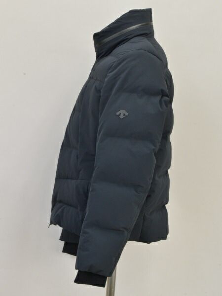 デサント DESCENTE 水沢ダウン オルテライン ステルス ダウンジャケット DIA3675U Mサイズ 紺 メンズ j_p F-L8058