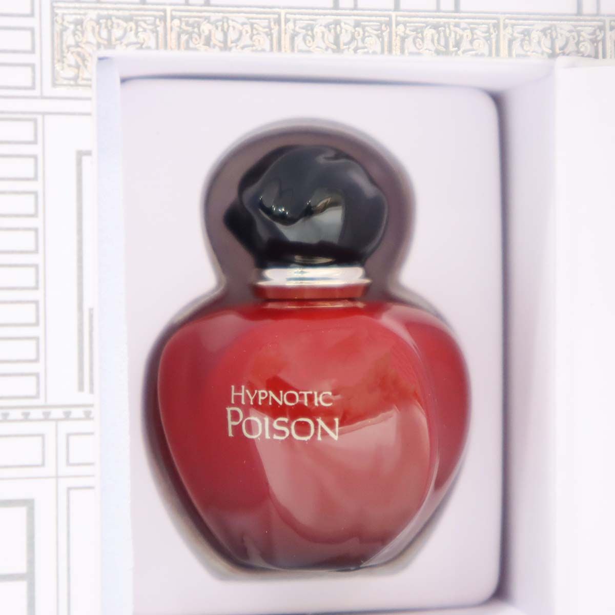 Christian Dior クリスチャンディオール 30 モンテーニュ トラベル