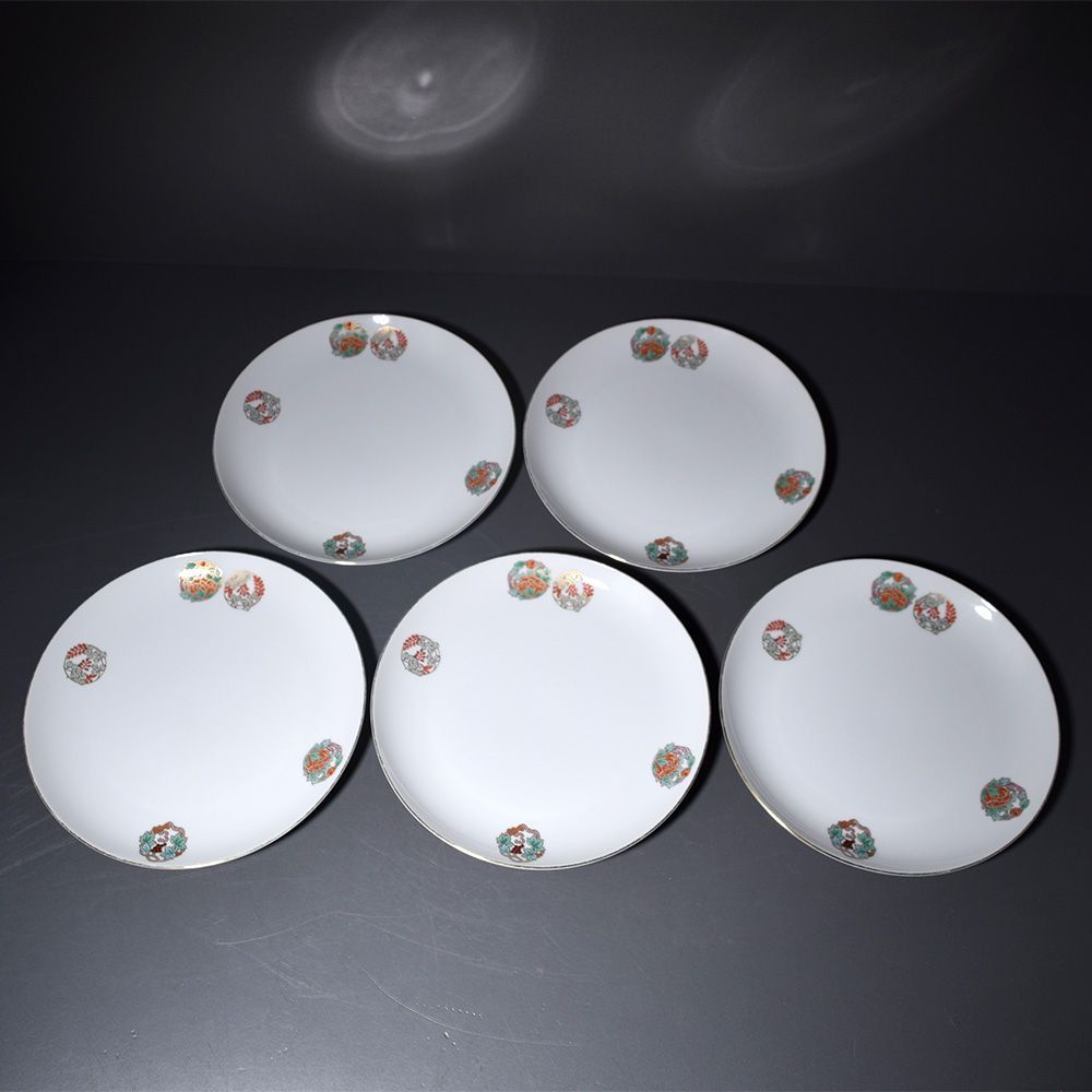 深川製磁　宮内庁御用達　丸皿　小皿　ぶどう5枚セットA 深川製磁 宮内庁御用達 丸皿 小皿 ぶどう5枚セットA Amazon.co.jp: